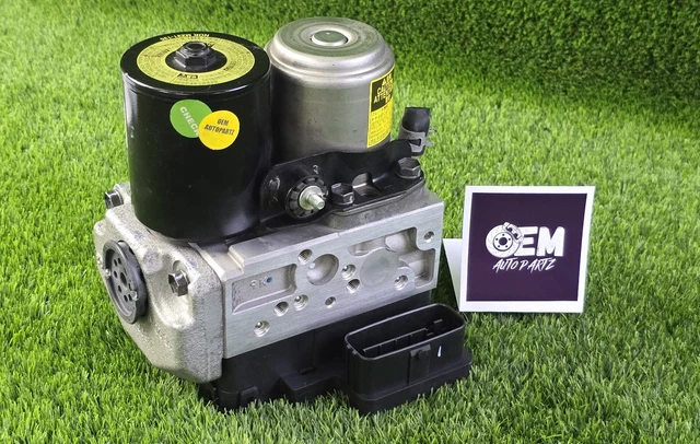 TOYOTA ALPHARD ESTIMA Crown AWS210 Genuine ABS Brake Pump Actuator