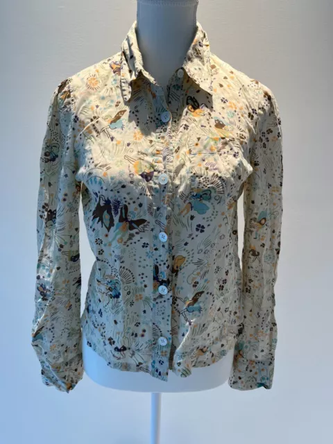 Marc Jacobs 2000s women's button up collared shirt with a fairy pattern. Size 4