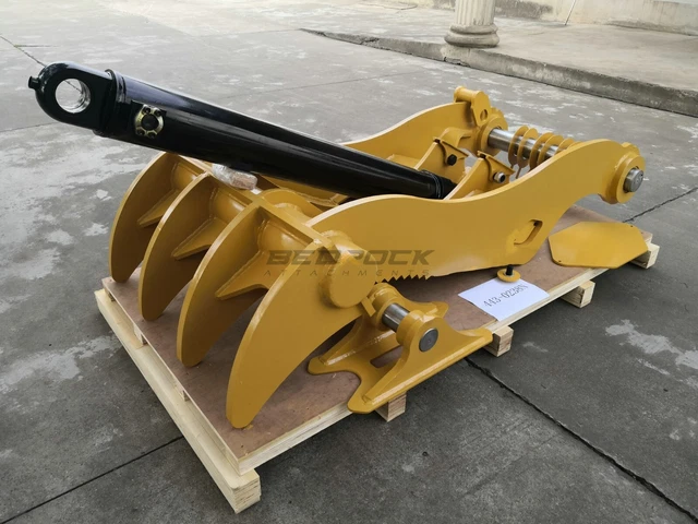 4 Tooth 345D/349E, Pin Grabber Thumb, 61 In Bucket, Non-Progressive