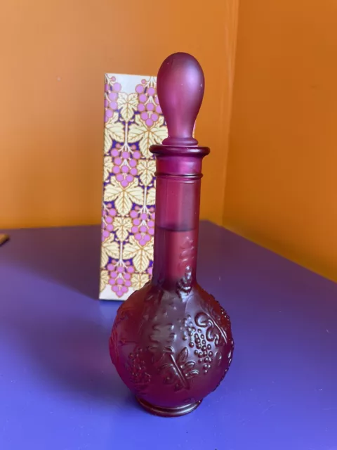 Vintage AVON SKIN SO SOFT BATH OIL 6 oz Grape Bud Vase Purple NOS