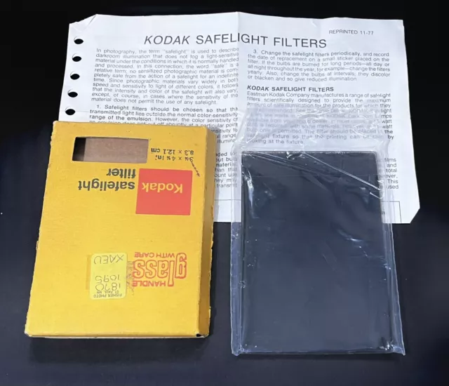 Filtro de luz de seguridad para cuarto oscuro Kodak #13 - 3 1/4"" X 4 3/4"" Cat # 179 6648