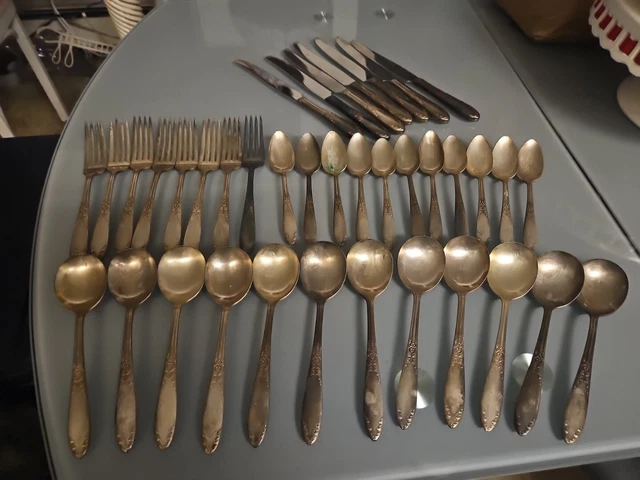 Cuillère à Dessert En Argent King Edward Holiday – À Polir – Bon état