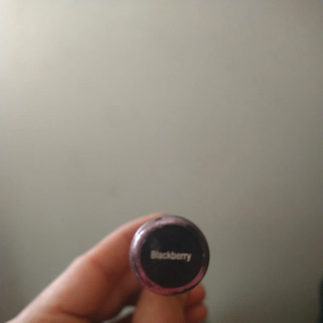 ""Nuevo"" color surtido ""Blackberry"" color líquido de larga duración de SeneGence"