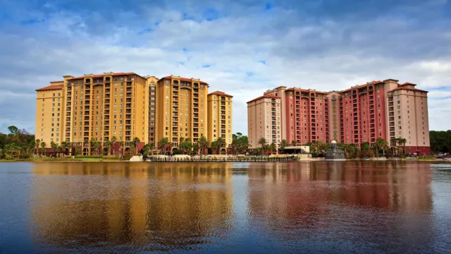 Orlando, FL, Wyndham Bonnet Creek 2 Bedroom Condo May 16-19