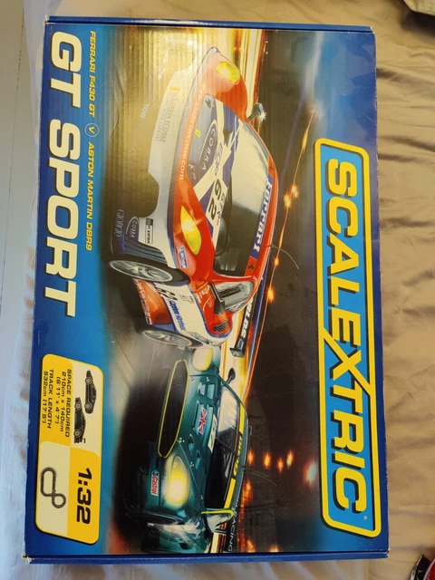 Set De Voitures Superslot Triple Pack – Gulf McLaren, Ford GT40, Aston Martin (Scalextric H4109A)