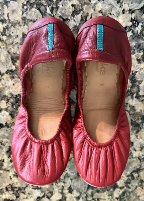 Tieks Cardinal Red Flat Shoes Women’s Size 7. Gently Used.