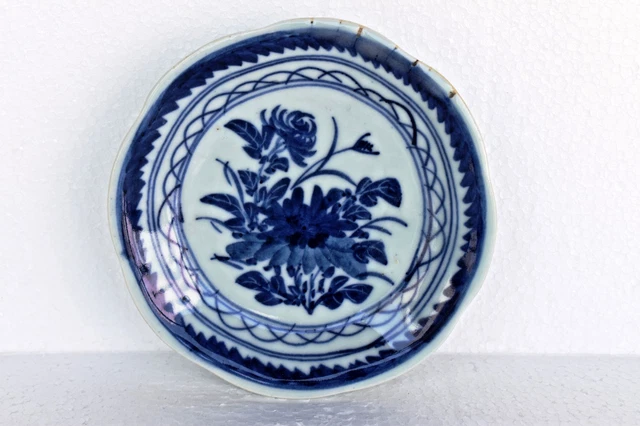 Asiatique : 5 assiettes en porcelaine chinoise divers décors 19eS et 20eS