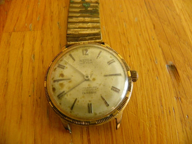 Montre Bracelet Femme Ancienne Aurore - Mécanique Avec Incabloc - État D'occasion Vintage