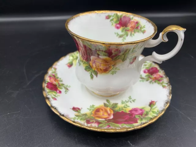 Vintage Royal Albert Bone China Cup and Saucer Old Country Roses