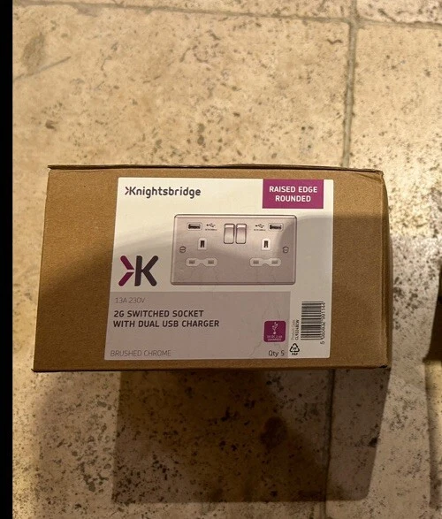 Knightsbright 2 Gang Switched Socket With Dual Usb Charger Brushed Chrome