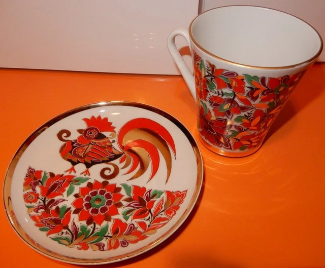ANCIENNE TASSE EXPRESSO et Soucoupe en Porcelaine SOLLAC Groupe Usinor