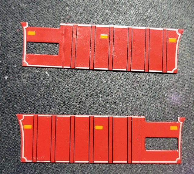 Semi remorque porte-engins - Trois essieux - disponible rapidement