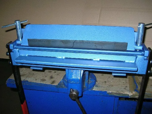 Sheet metal bender, bending tool, bender tool 400mm / 3mm (15.8"), folder