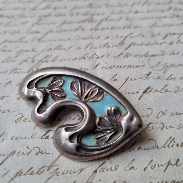 Broche Vintage Art Nouveau Fleurie Avec Strass Blancs Et Bleus - Métal Argenté - Occasion