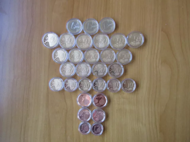 Insgesamt 30 Stück EURO Münzen aus den Niederlanden,alle in Kapseln alle in PP  2