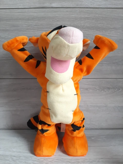 FISHER PRICE DISNEY TUMBLE Time Tigger 2005 Mattel Full Working Order FISHER PRICE DISNEY TUMBLE Time Tigger 2005 Mattel Full Working Order