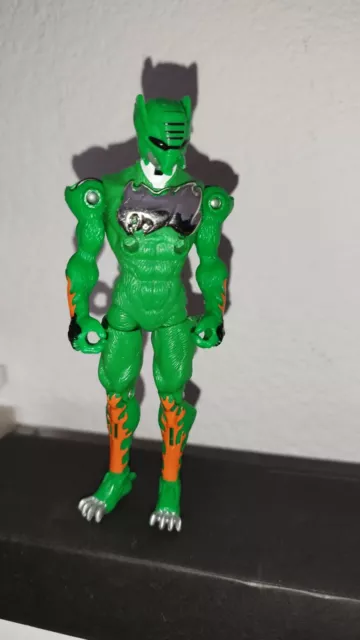 Figurine Power Rangers Jungle Fury Battlized Animalized Action Figure green vert