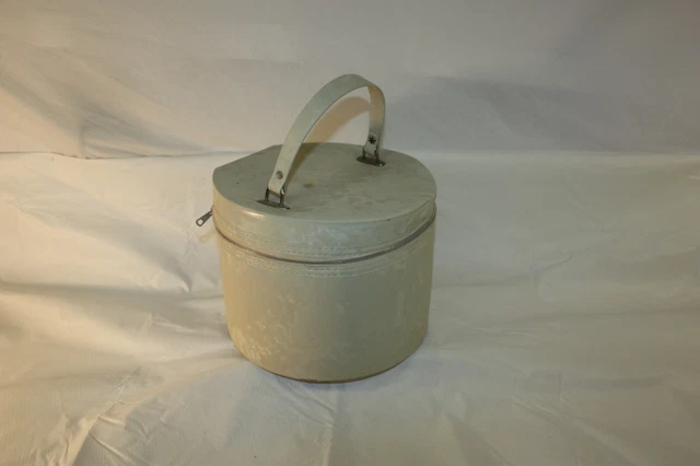 Vintage Vinyl Zippered Carrying Case for Hat or Wig