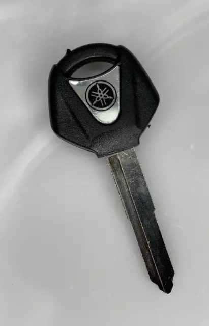 Schlüsselleer für Yamaha YZF R1 R6 FZ1 FZ6 E106 (schwarz)