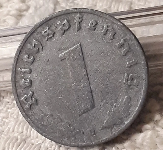 One 1942  WW2  1 Reichspfennig ~ German ~ WWII Germany ~  Circulated Coin ~