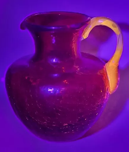 Vtg Ruby Red Amberina Crackle Hand Blown Cadmium Handle Glow Pitcher Glass