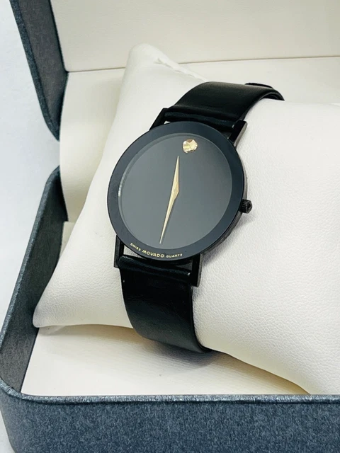 Movado Museum 33 mm ladies watch with boxes and papers