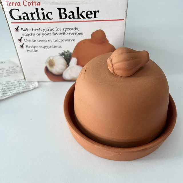 VINTAGE TERRACOTTA GARLIC Baker with Instructions And Original Box 14.