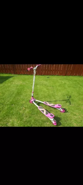 Pink Tri Scooter Girls Kids 3 Wheel Swing Slider Motion Winged