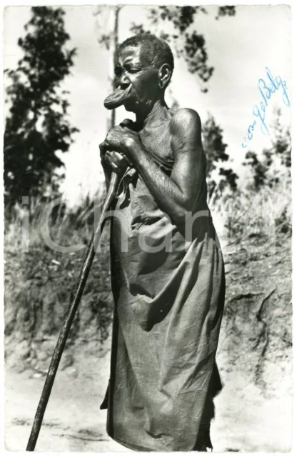 1920 ca UELE - CONGO BELGE Femme à plateaux - Carte postale FP NV