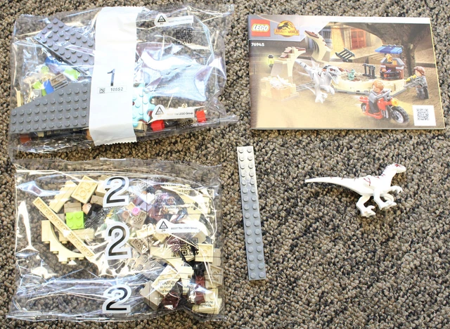 Jurassic World Lego Atrociraptor Dinosaur Minifigure Part Dominion 76945 New
