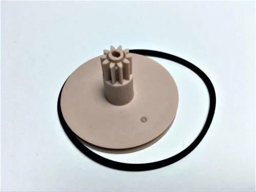 Theta Data Basic Gear Wheel and Drive Belt Player CDM9