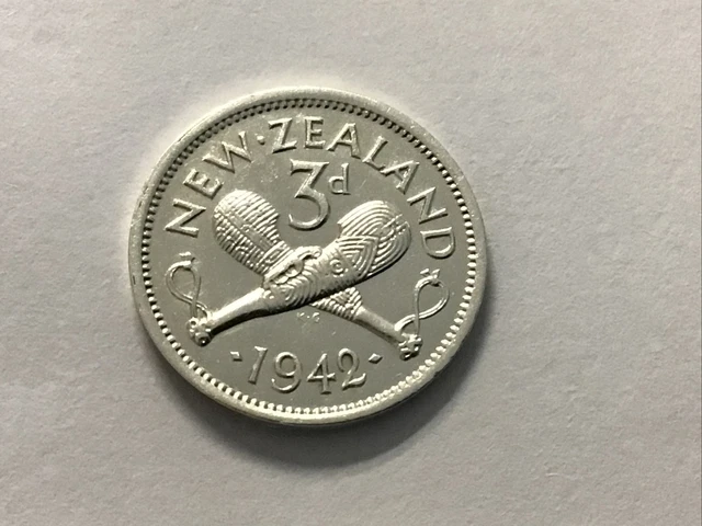1942 New Zealand Silver 3 Pence