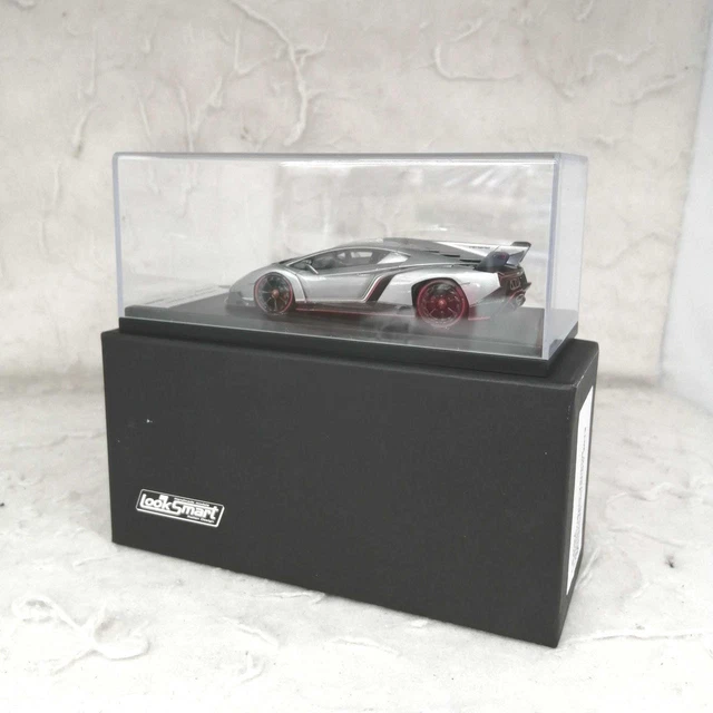 1/43 Looksmart Lamborghini Veneno Geneva Motor Show 2013