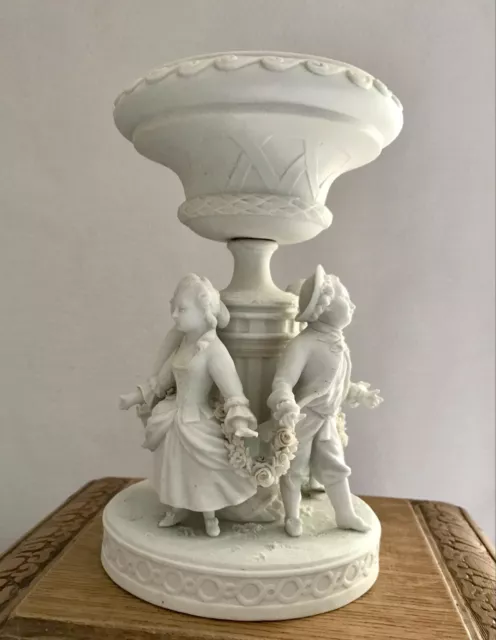 Centre de table XIXème, coupe décorative, groupe romantique en biscuit ancien 2