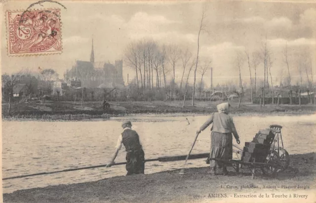 Cpa 80 Amiens Peat Extraction A River