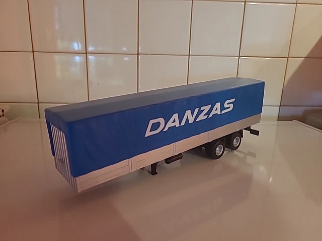Mercedes actros semi remorque pub pedigree ixo 1/43