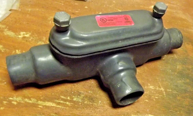 1” PVC Coated T Condulet Conduit Body