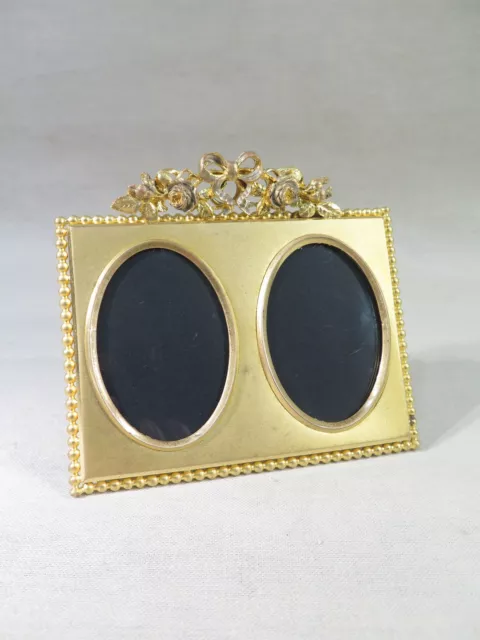 ANCIEN JOLI CADRE A DOUBLE PHOTOS LAITON DORE STYLE LOUIS XVI EPOQUE FIN XIX ème