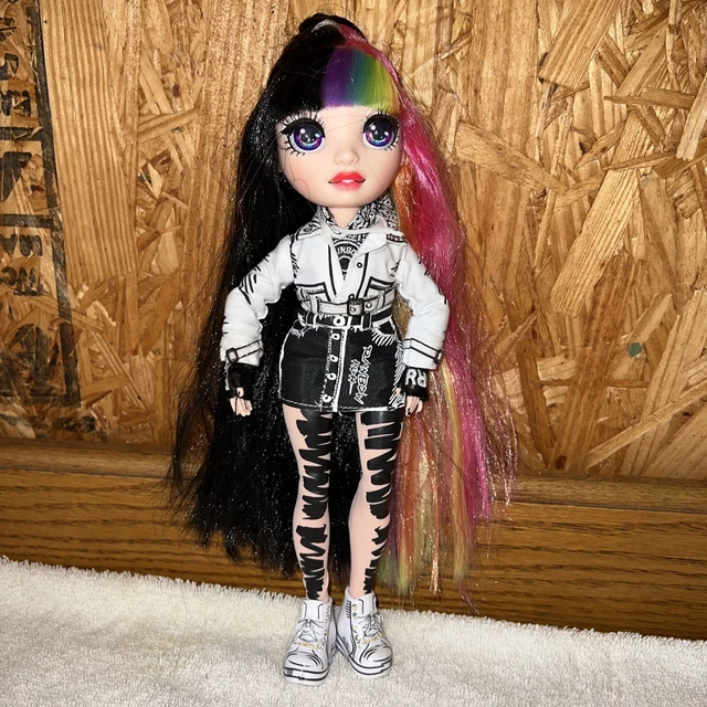 RAINBOW HIGH JETT DAWSON Art Of Fashion 2021 Collector Doll Black White RAINBOW HIGH JETT DAWSON Art Of Fashion 2021 Collector Doll Black White