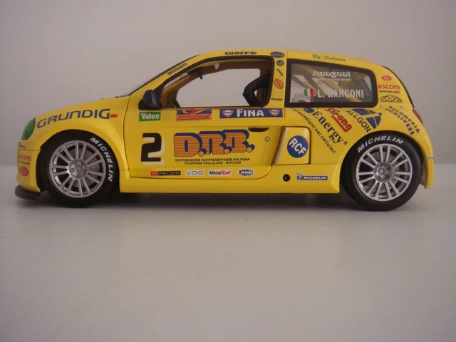 Universal Hobbies - Renault Sport Clio V6 Trophy - éch 1/18è