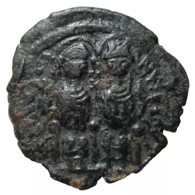 Bronze  Follis. Justin Ii And Sophia, 565-578 Ad. Nicomedia Mint.