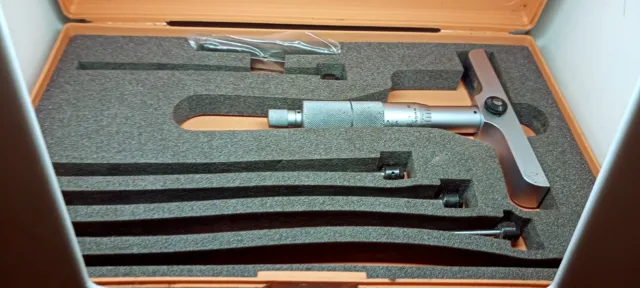 Mitutoyo .001 Depth Micrometer With Attachments and Case 129-128 DMC 2. 5-6