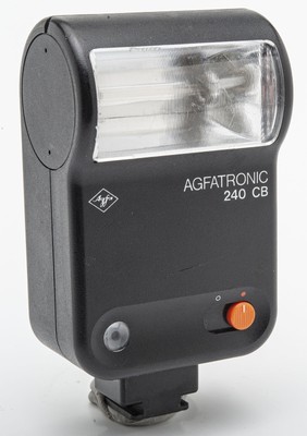 Agfa AGFATRONIC 240 CB 240cb Flash Strobo Flash aufsteckblitz nel bel mezzo di contatto 