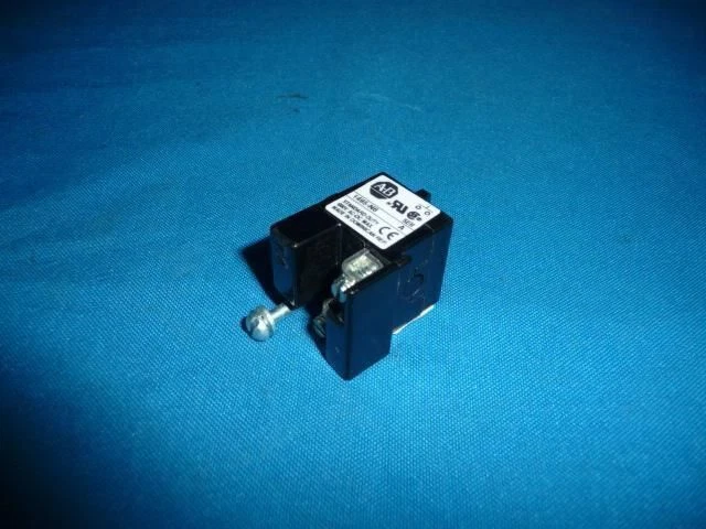 Allen-Bradley 1495-N8 Auxilliary Contact