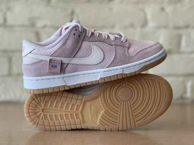 Nike Dunk Low SE Classic Teddy Bear Light Soft Pink Women’s Size 8.5 DZ5318-640