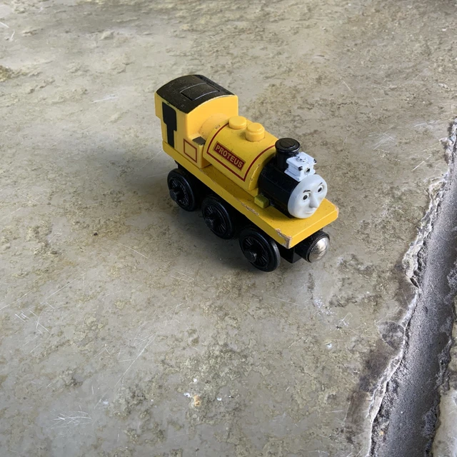 Protus Train WOODEN THOMAS THE tank engine train Proteus £16.13 - PicClick UK
