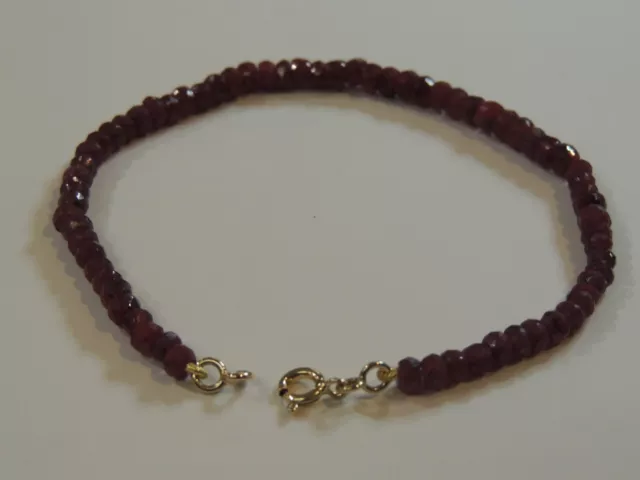 Bracelet En Perles De Rubis Fermoir Or