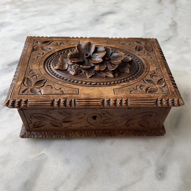 Boîte à Bijoux En Bois Sculpté - Décorative Et Vintage - Bon état