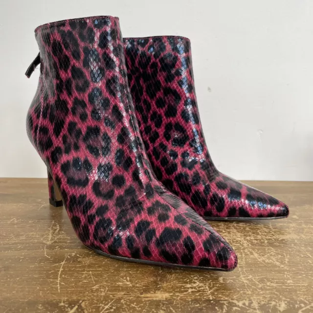 Moda in pelle sale leopard print boots