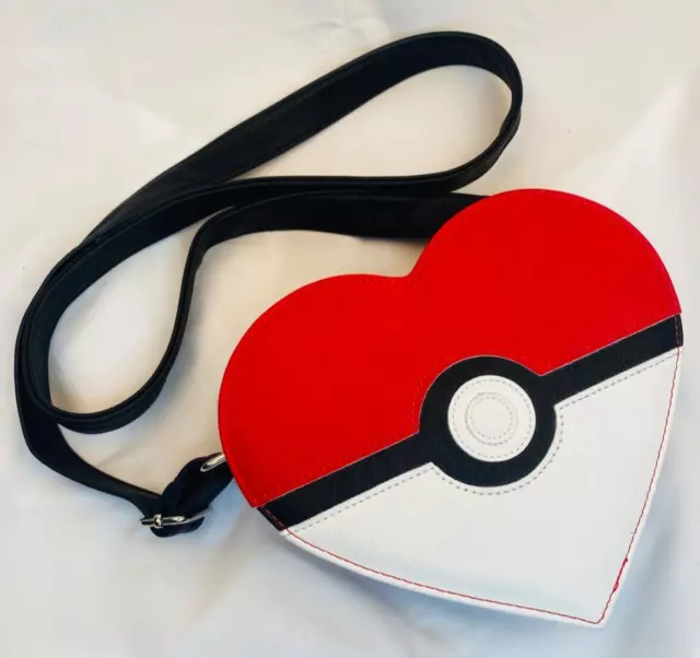 VERY RARE Loungefly Pokemon Pokeball Heart Love Crossbody Bag Purse HEART LOGO